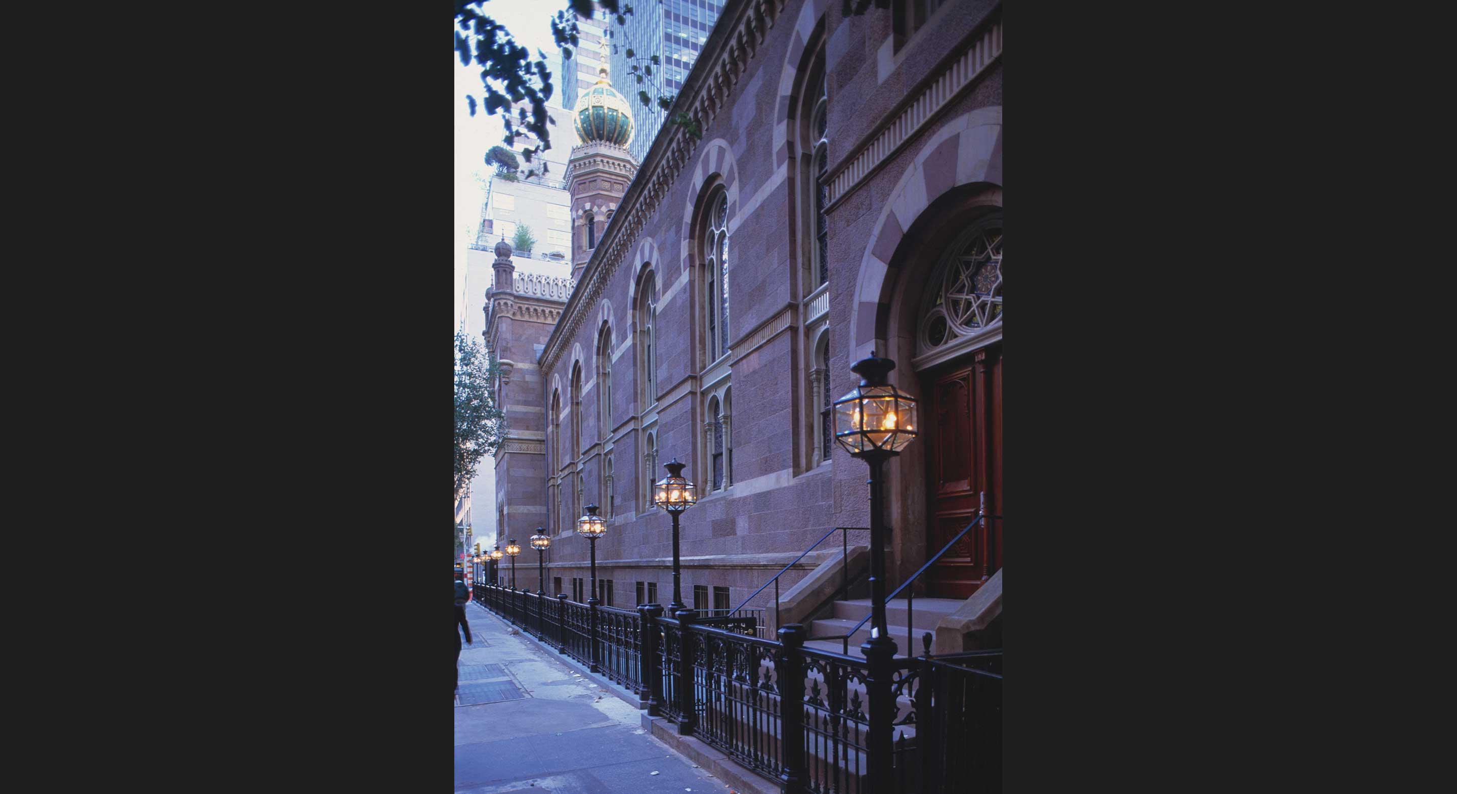 Central-Synagogue_4