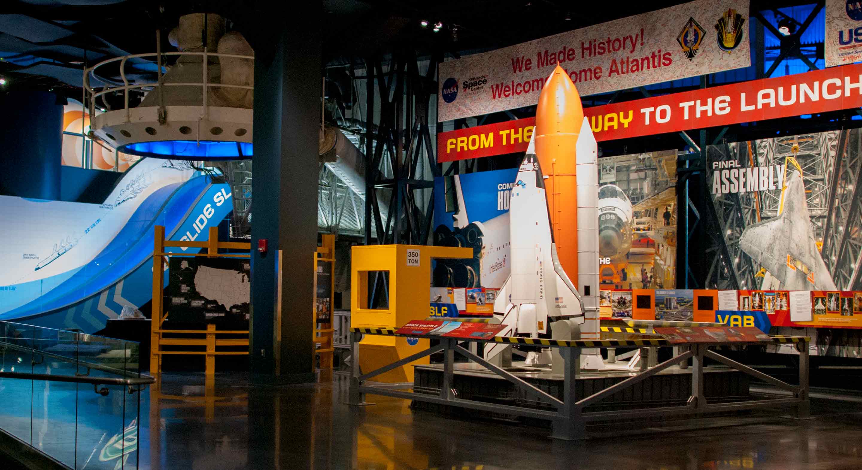 Kennedy-Space-Center-Visitor_Space-Shuttle-Atlantis_5