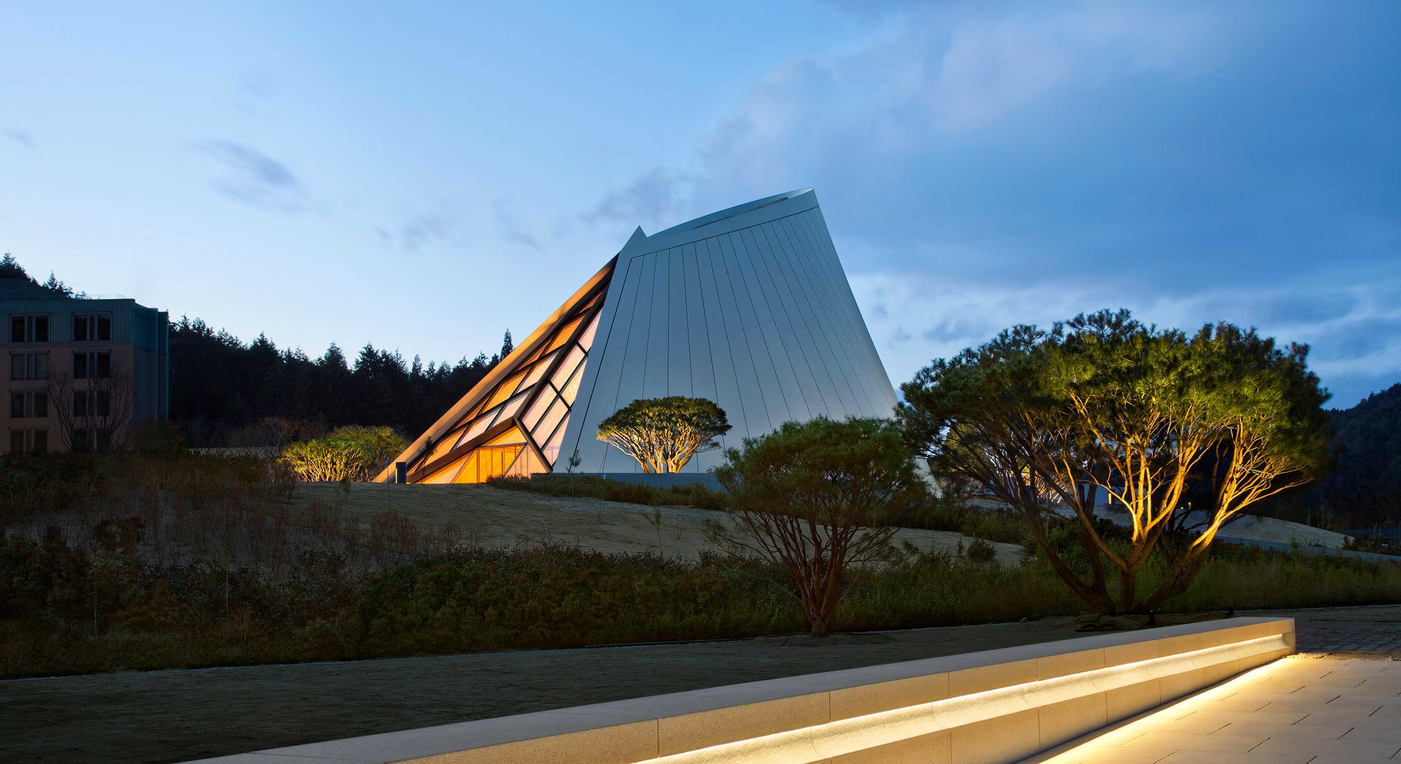 Miho Museum - FISHER MARANTZ STONE