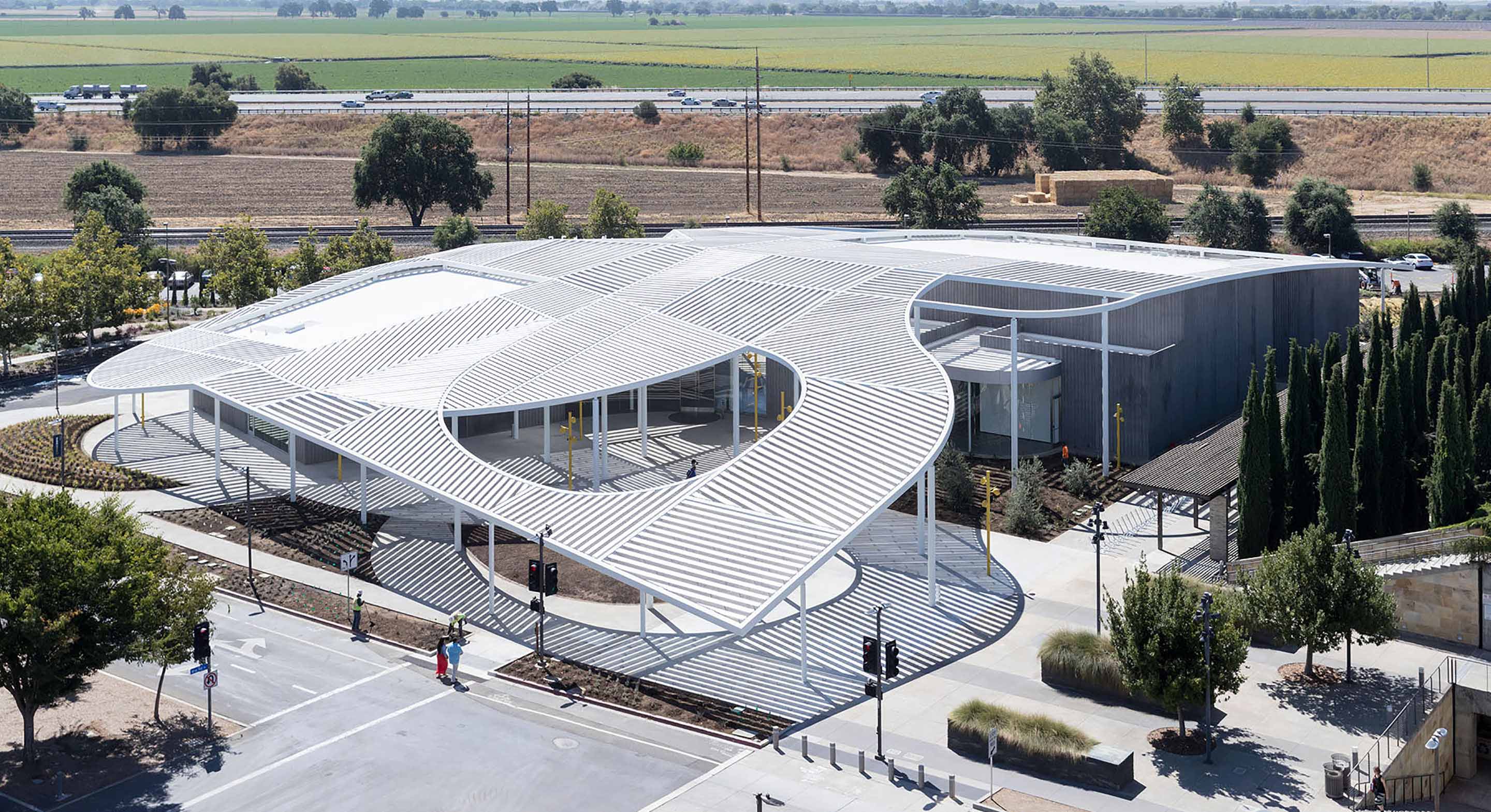 UC Davis Jan Shrem and Maria Manetti Shrem_3